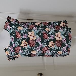 LOFT Size XL Green Tropical Floral Flutter Cap Sleeve Blouse, Exc. Used Cond.